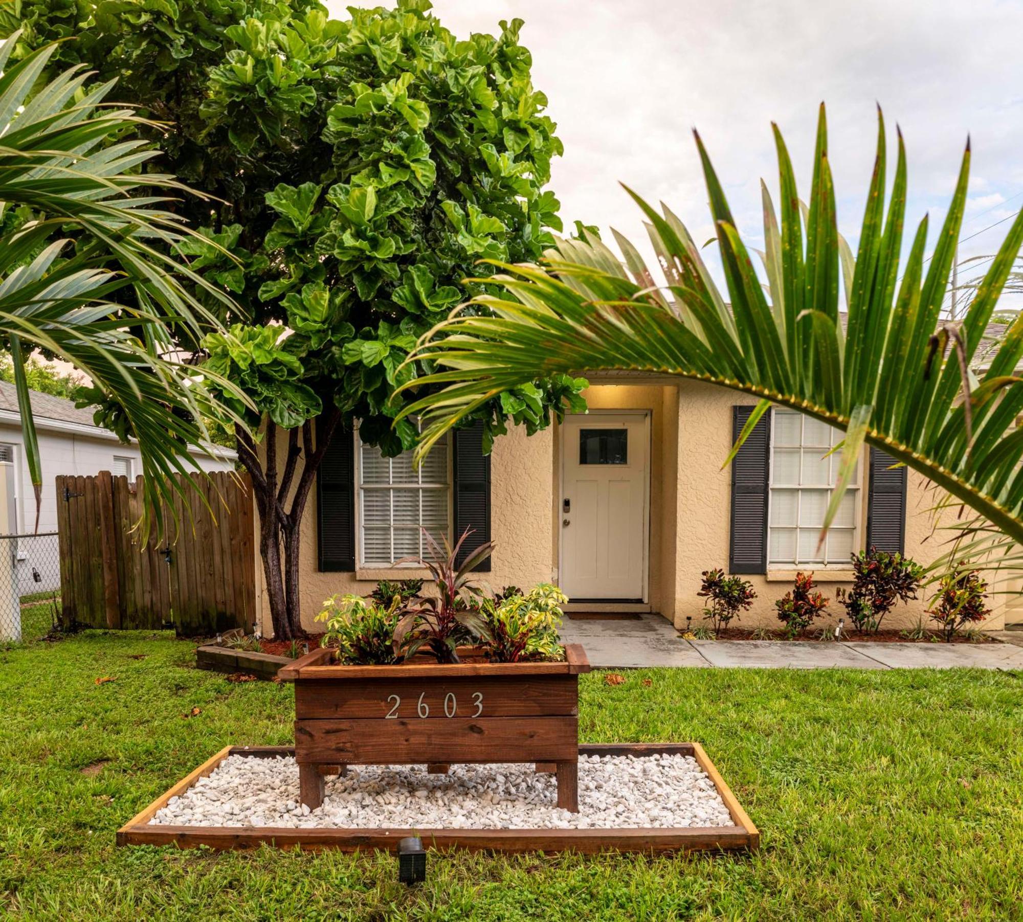 Upscale Ybor House With Outdoor Living Space Tampa Ngoại thất bức ảnh
