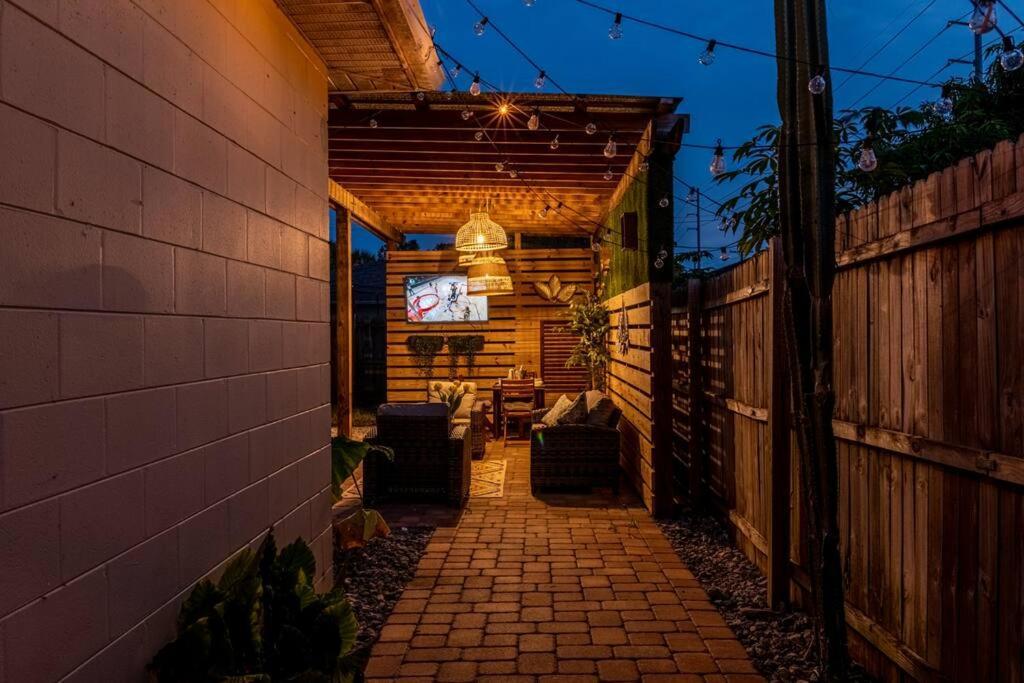 Upscale Ybor House With Outdoor Living Space Tampa Ngoại thất bức ảnh