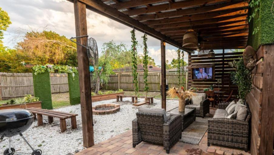 Upscale Ybor House With Outdoor Living Space Tampa Ngoại thất bức ảnh