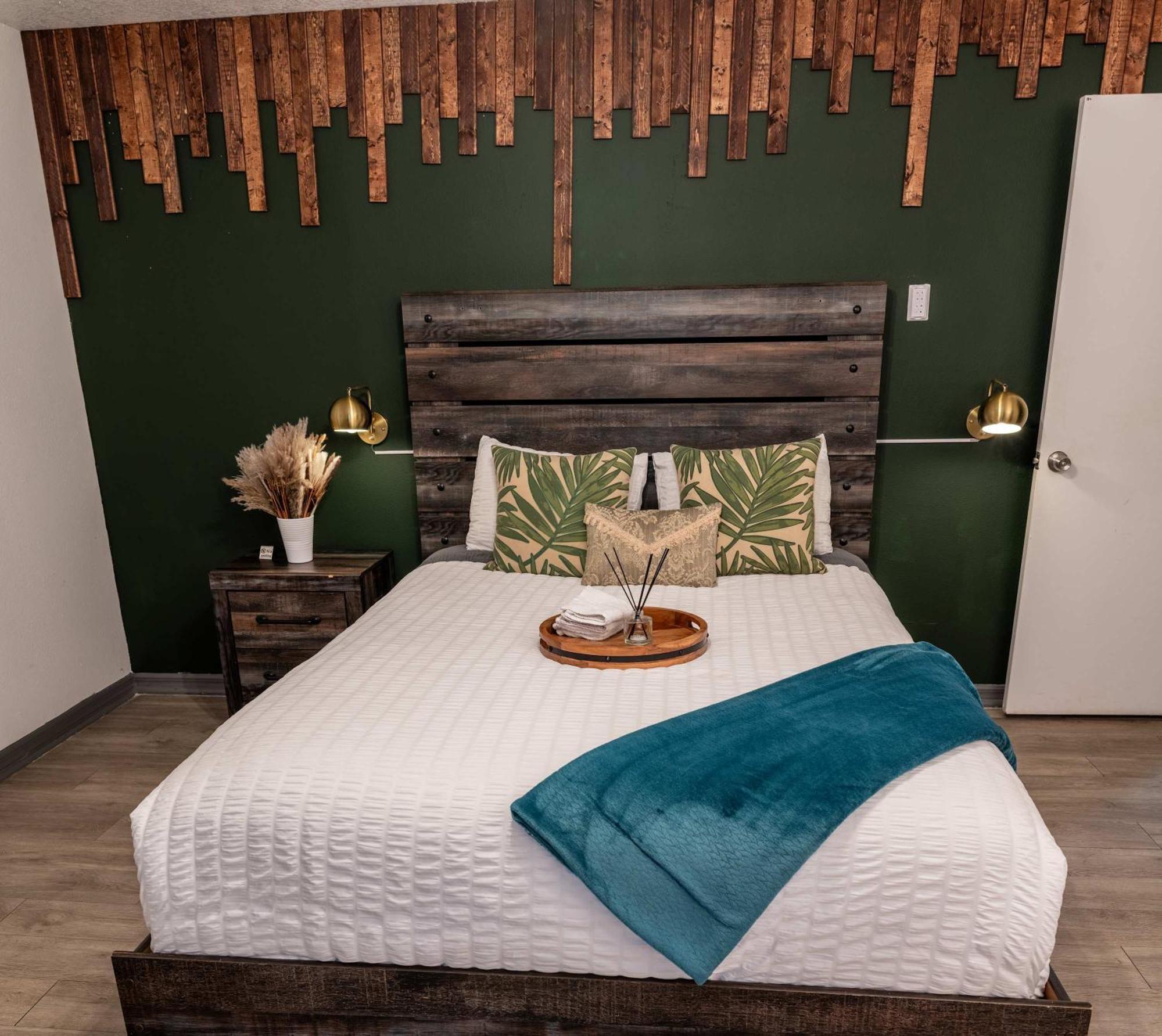 Upscale Ybor House With Outdoor Living Space Tampa Ngoại thất bức ảnh