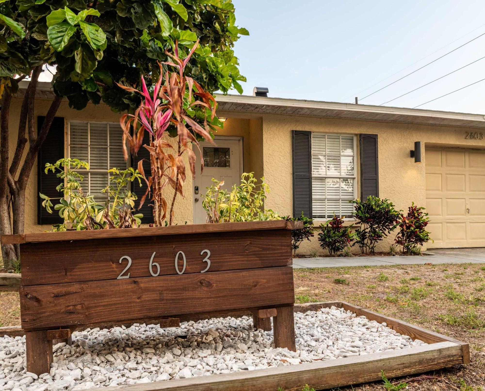 Upscale Ybor House With Outdoor Living Space Tampa Ngoại thất bức ảnh